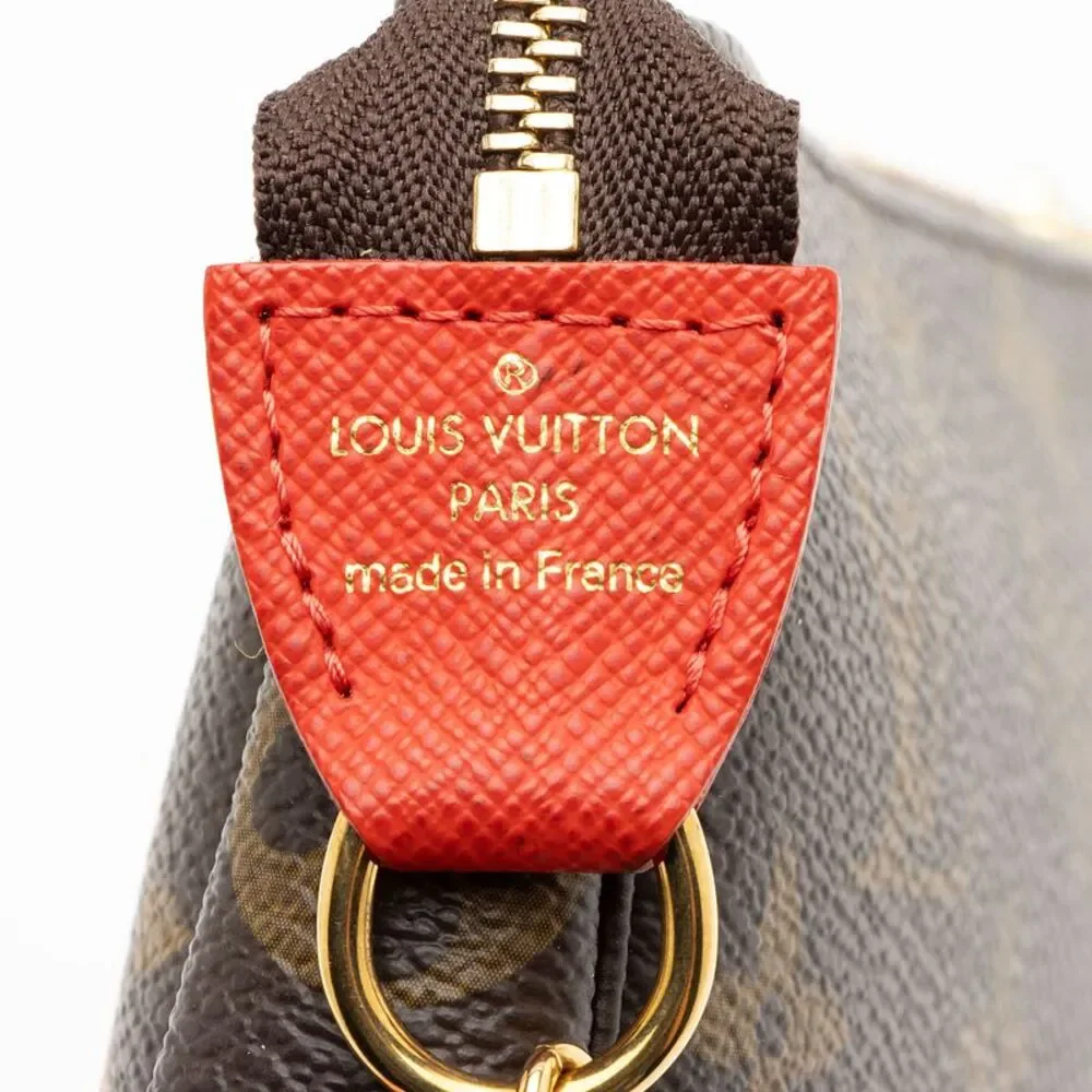 Louis Vuitton Lim Ed Monogram Canvas Animation Mini Cats Pochette Accessories